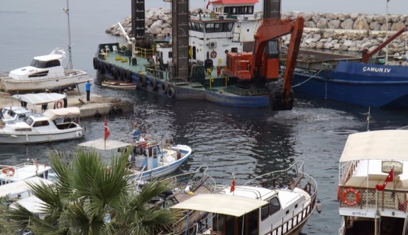 Özdere Balıkçı Barınağında Yüzler Gülüyor
