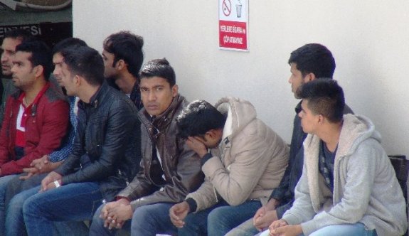 Pakistanlı Kaçaklar Lüks Villada Yakalandı