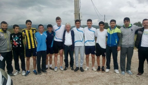 Tekne Turu İçin Kros Yaptılar