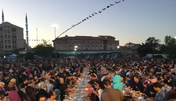 8 Bin 500 Çocuk Aynı Sofrada Buluştu