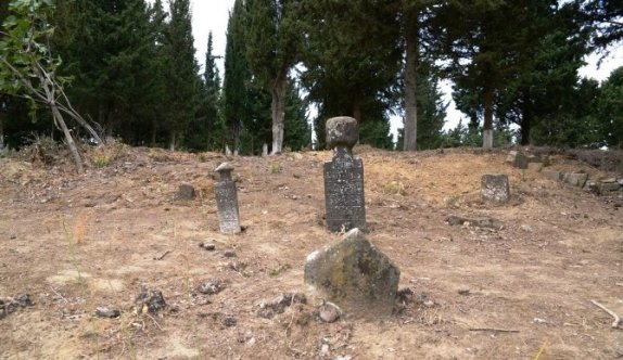 Çanakkale’de Şehit Mezarları Ortaya Çıktı