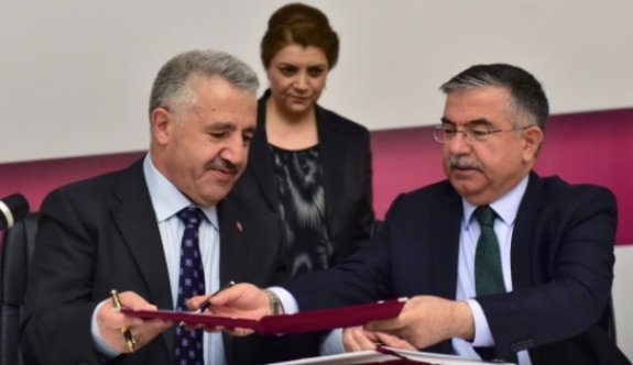 E-Dönüşüm/e-Devlet İşbirliği Protokolü İmzalandı