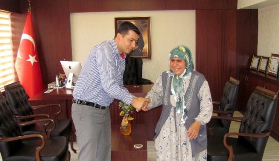 Görme Engelli Kadından Duygulandıran Teşekkür