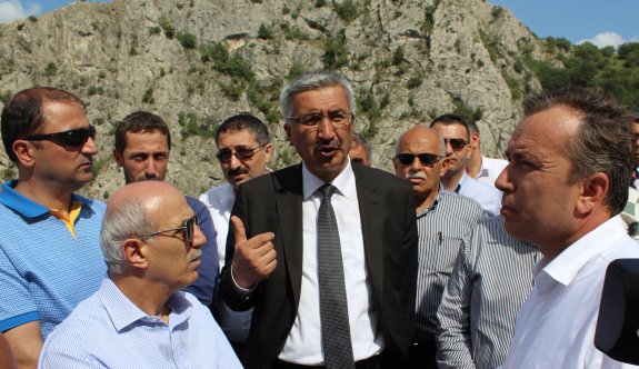 Heyelan dolayısıyla kapatılan Kırkdilim Geçidi, geçici olarak açılacak