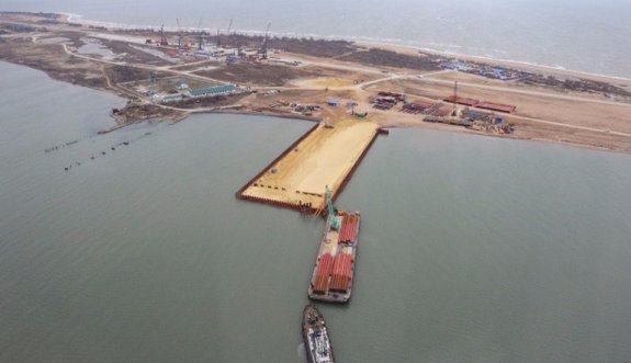 M/V Lira Gemisinin Kaptanı Kazım Kara Kırım&#039;da Tutuklandı