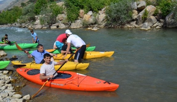 Sason’da İlk Defa Kano Yarışması Düzenlendi