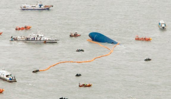 Sewol feribotunun enkazı iki yıl sonra deniz dibinden çıkarılıyor