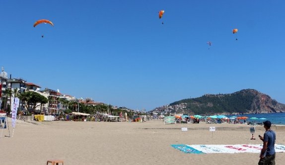 Türkiye Yamaç Paraşütü Alanya Etabı Sona Erdi