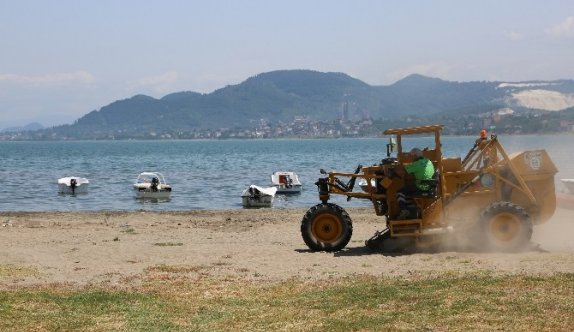 Ünye Sahilleri Temizleniyor
