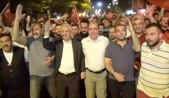 3. Ordu Komutanı İsmail Serdar Savaş: “Darbeden yana değiliz”