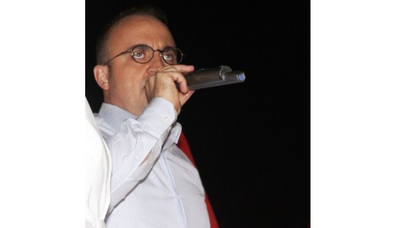 AK Parti Grup Başkan Vekili Turan: &quot;Yanlış yapmak isteyen askere millet ’dur’ dedi&quot;