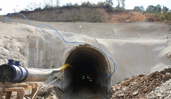 Alanya Yeniköy Barajında çalışmalar devam ediyor