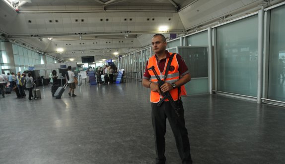 Atatürk Havalimanı’nda ‘köpekli’ önlem