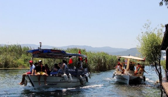 Azmak tekne turları tavan yaptı