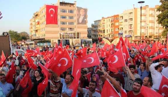 Çanakkale’de 6 askeri savcı ve hakim gözaltında