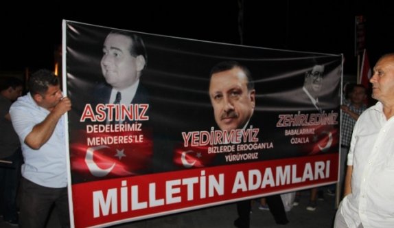 Çanakkale’de demokrasi nöbeti sürüyor