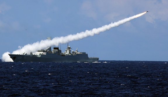 Çin, Rusya'yla Güney Çin Denizi'nde ortak tatbikat yapacak