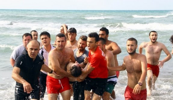 Denizde kaybolduktan 45 dakika sonra canlı çıkarıldı