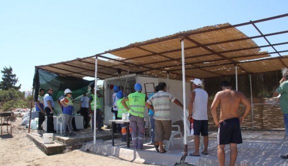 Didim’de sahildeki kaçak yapılar kaldırılıyor