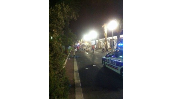 Fransa'da terör saldırısı: 30 ölü