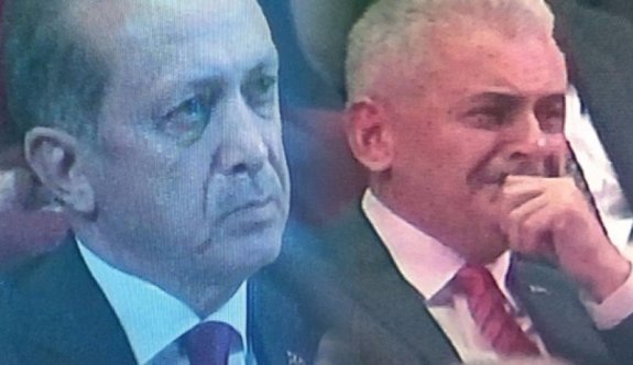 Gözyaşlarını tutamadılar