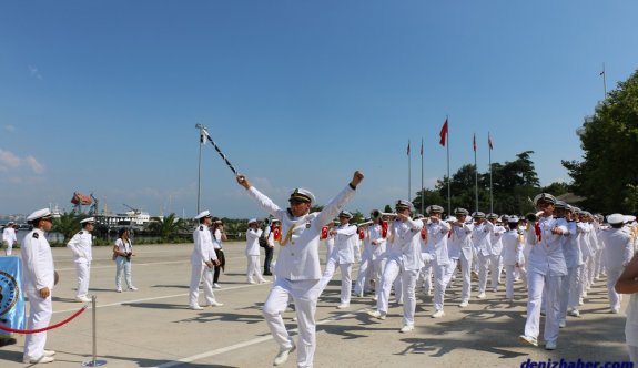 DenizTV Farkıyla İTÜ DF&#039;de Mezuniyet ve Kabotaj Bayramı Coşkusu