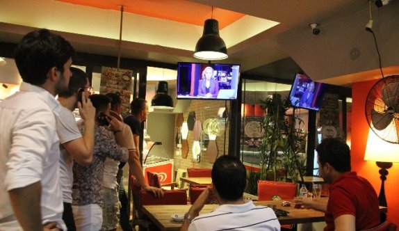 Manisa Valiliğinde hareketli saatler