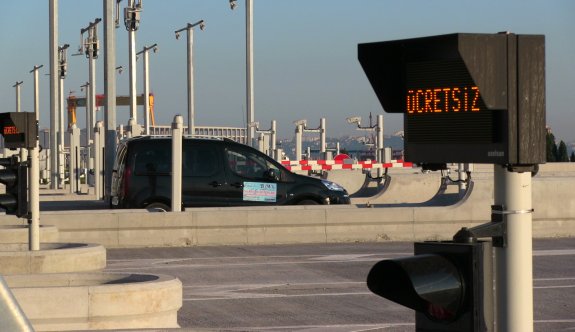 Osmangazi Köprüsü’nden ücretli geçişler başladı