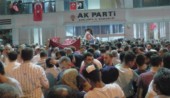 Şanlıurfa’da askeri darbe girişimi tepkisi
