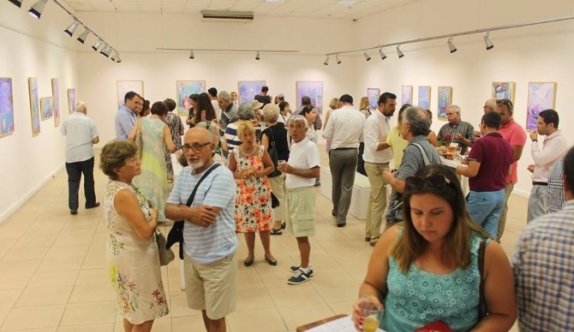 Ayvalık sanata ev sahipliği yapıyor