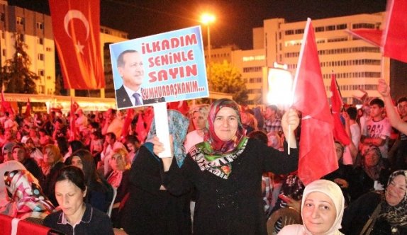 Demokrasi nöbetinde 17’inci gün