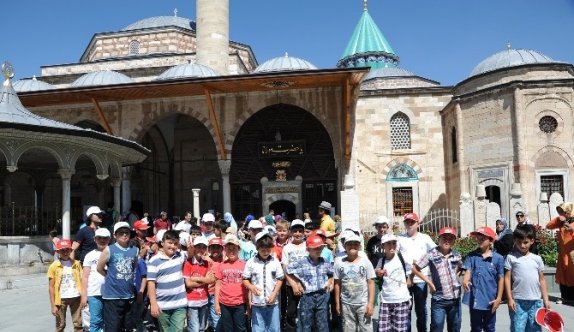 Genç KOMEK Konya ve ilçelerini aynı duyguda buluşturdu