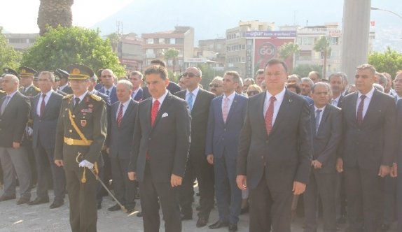 Hatay’da 30 Ağustos Zafer Bayramı törenle kutlandı