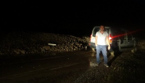 ispirde aşırı yağış toprak kaymasına neden oldu