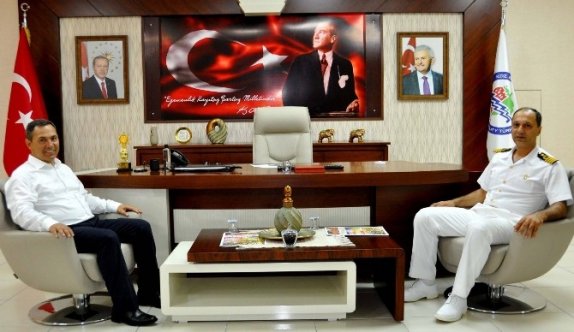Karadeniz Bölge Komutanı Manioğlu, Başkan Uysal’ı ziyaret etti