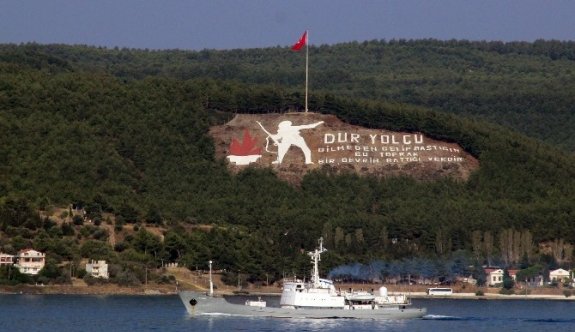 Rus istihbarat gemisi Çanakkale Boğazı’ndan geçti