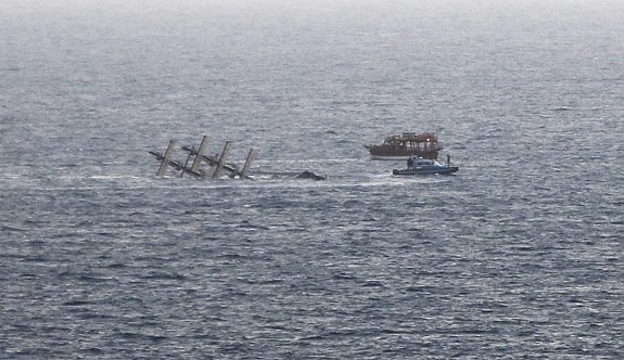 Antalya’da tur teknesi battı: 79 kişi kurtarıldı 2 kişi kayıp