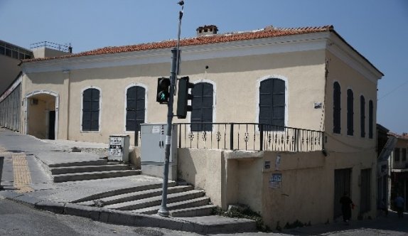 Bir tarih daha kurtuluyor