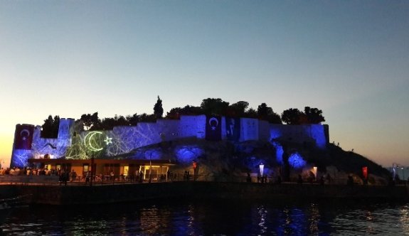 Kuşadası’nın simgesi Güvercinada yeniden ziyarete açıldı