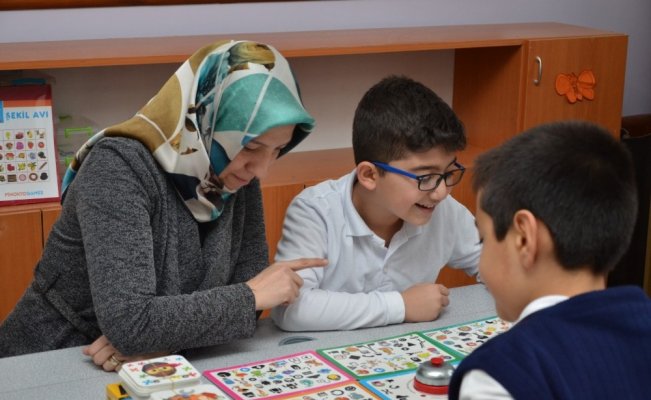 Teknoloji bağımlılığına karşı ‘Akıl Oyunları Sınıfı’ açıldı