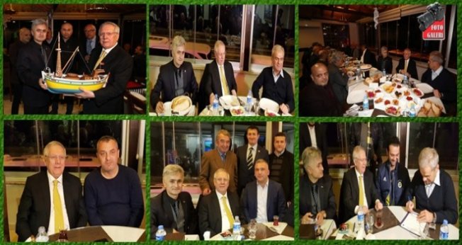 Asım Çillioğlu, Aziz Yıldırım&#039;a sarı lacivert gemi maketi hediye etti