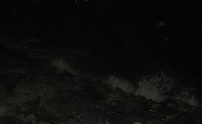 Fırtına gece boyunca İstanbul’da etkili oldu