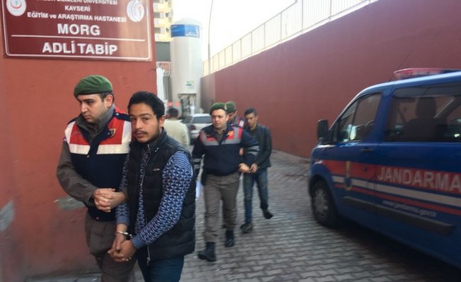 İnşaat malzemeleri çalan hırsızlar jandarmaya yakalandı