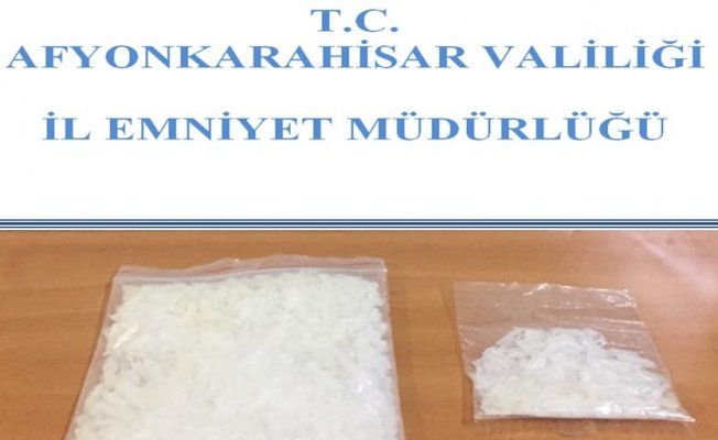 Polisin durdurduğu araçtan metamfetamin maddesi çıktı