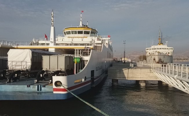 Türkiye’nin en büyük feribotu deneme seferini tamamladı