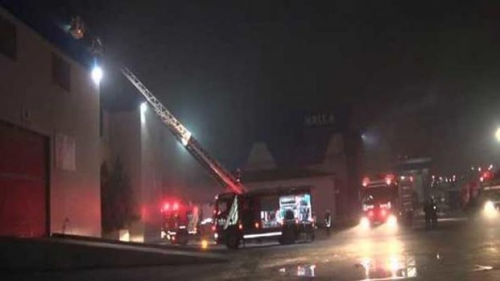 Boat Show’un olduğu CNR Fuar Merkezinde yangın çıktı