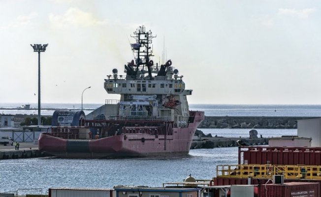 ABD’li gemi Limasol limanına demirledi