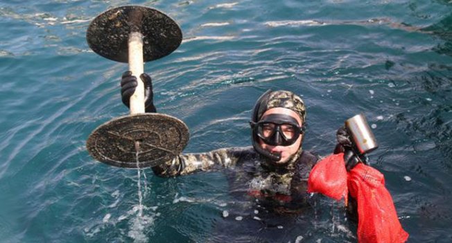 Gümüşlük Koyu&#039;ndan 506 kilo atık toplandı