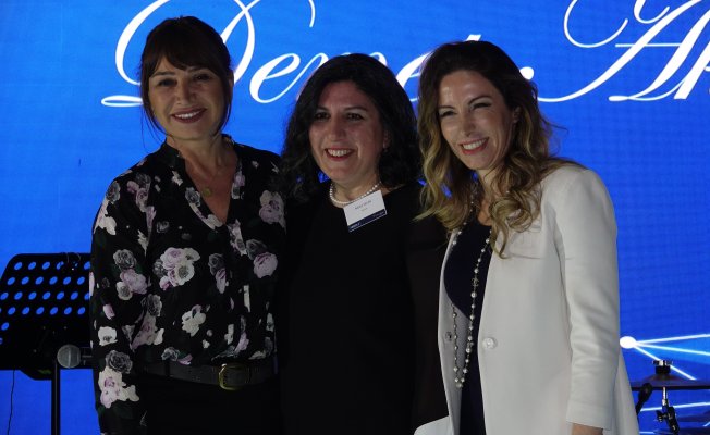 Yakamoz Kadınları Büyük Kulüp’te Transbosphor ana sponsorluğunda bir araya geldi