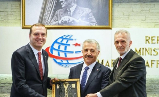 Bakan Arslan'ın da Katılım Göstereceği İMEAK DTO Meclis Toplantısı Bugün Yapılıyor